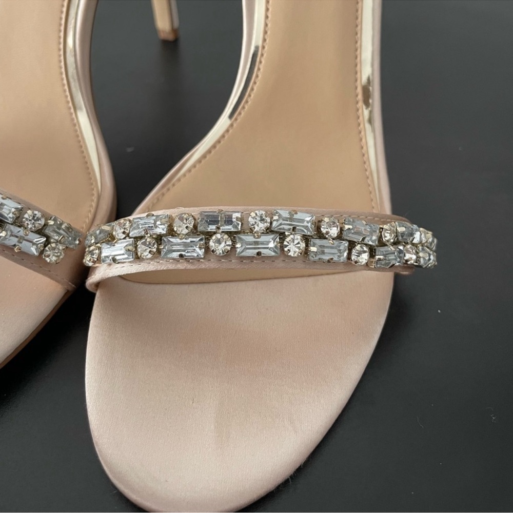 Jewel Badgley Mischka Rayna Satin Heel Sandals - Champagne, Size 10 - Picture 2 of 8
